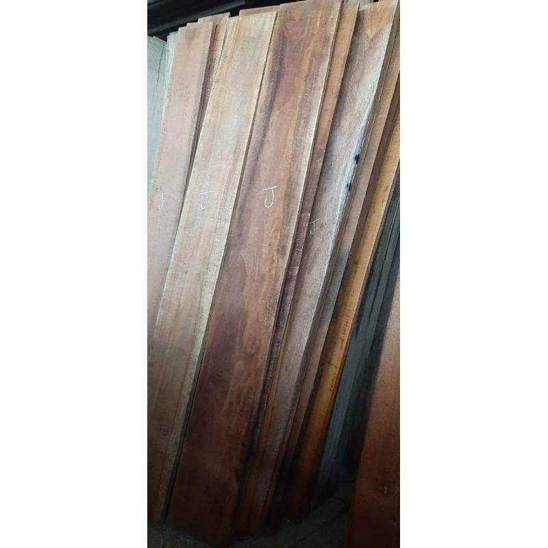 CEDRO1 Madera De Cedro En Tablas De 1 Pulgada De Grosor GRUPO TMG