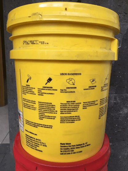 1323721 Cubeta de Pegamento Dorus Resistol J-39 de 18kg LOCTITE